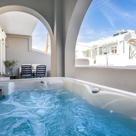 Oasis Fira (Santorini)