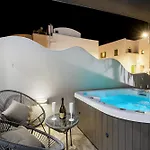 Hotell Oasis 3*