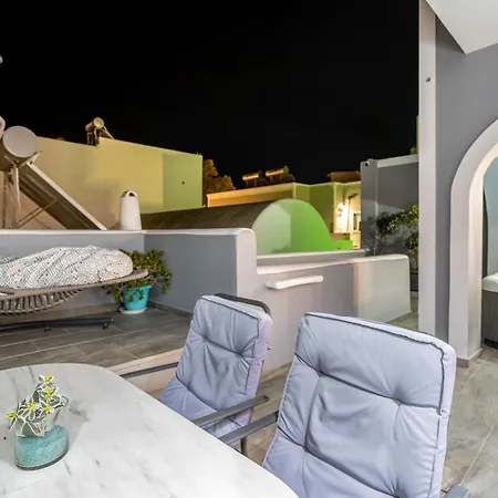 Hotel Oasis Firá